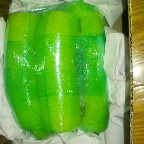 The process of packing glass, before I ship. - Picture 3 of 3